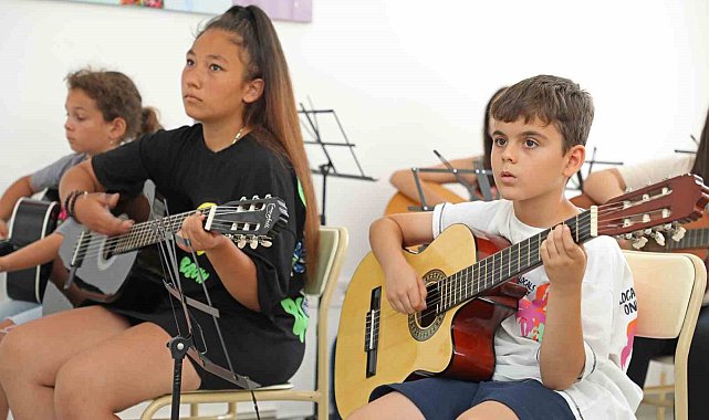 Antalya Büyükşehir'in yaz okulu 1 Temmuz'da başlıyor