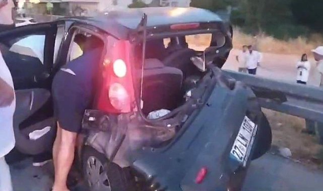 Antalya'da 'Allah korumuş' dedirten 4 araçlı zincirleme kaza