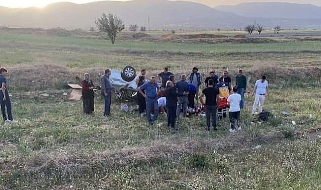 Antalya'da otomobil takla attı: 2 ölü, 3 yaralı