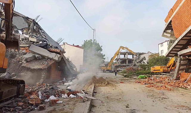 Arnavutköy'de yıkım gerginliği