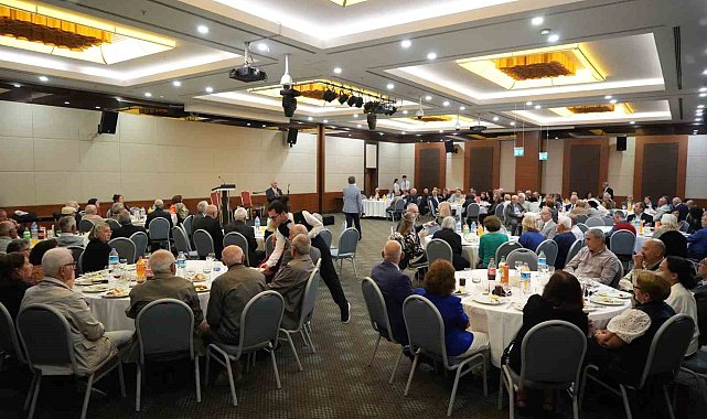 Artvin Öğretmen Okulu mezunları 50 yıl sonra Samsun'da buluştu