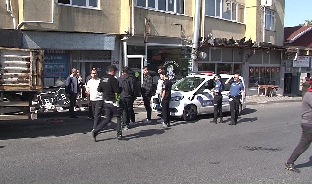 Ataşehir'de direksiyon başında kalp krizi geçiren şoför ortalığı birbirine kattı