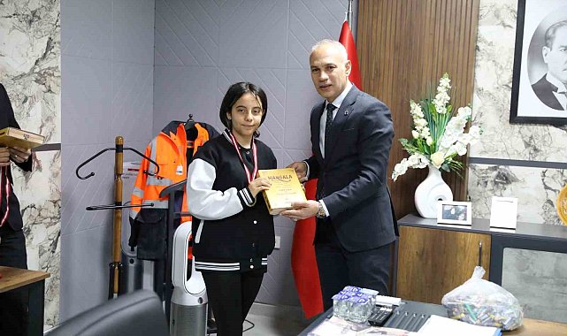 Atık Pilleri Topladılar Ödülleri Kaptılar