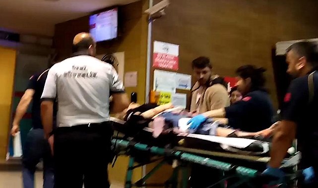 Ayrıldığı eşini sokak ortasında bıçakla yaraladı