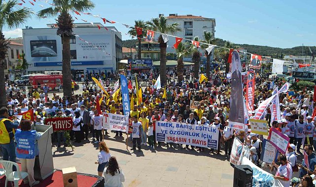 Ayvalık'ta 1 Mayıs Emek ve Dayanışma Günü coşkusu