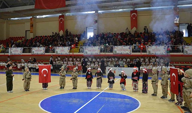 Bafra'da 4-6 yaş Kur'an kursu öğrenci ve mezunları programı