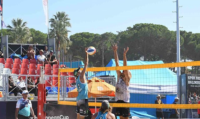 Balıkesir sahillerinde, plaj voleybolu rüzgârı esecek