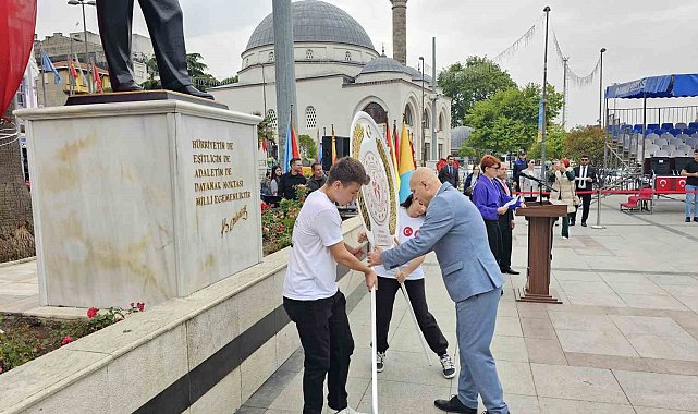Bandırma'da 19 Mayıs coşkuyla kutlandı