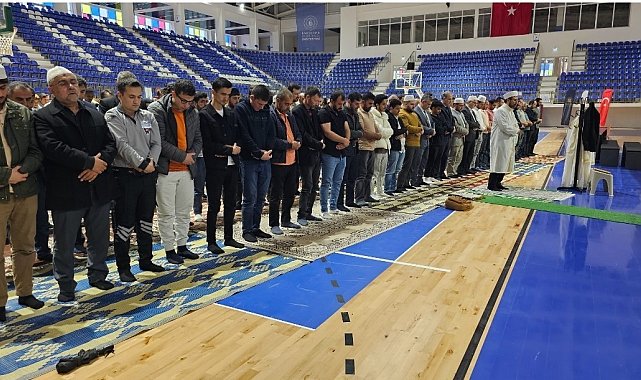 Bandırma'da eğitim gören üniversite öğrencisinin ailesi Gazze'de şehit oldu