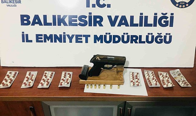 Bandırma'da üzeri aranan şahıs uyuşturucu deposu çıktı