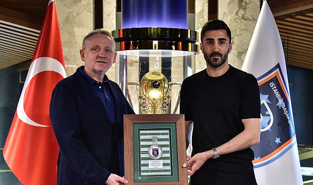 Başakşehir, Mahmut Tekdemir'e teşekkür etti