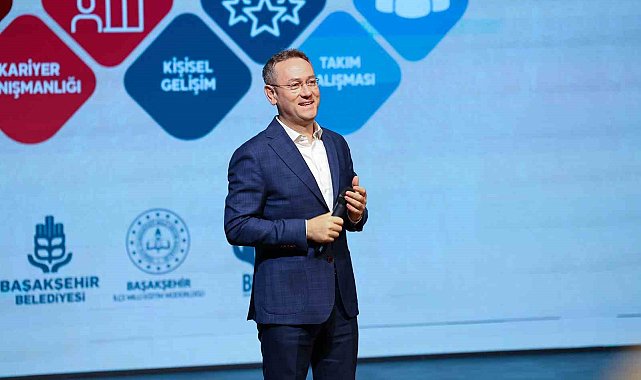 Başakşehir'de "Kariyer Durağı 24" programı hayata geçirildi