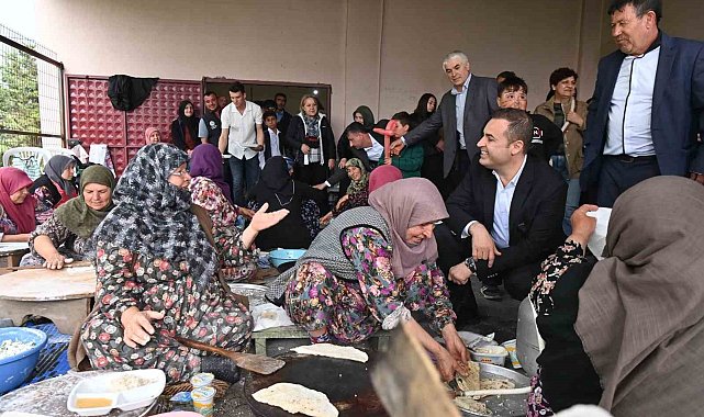 Başkan Ahmet Akın, Hıdırellez Şenlikleri'ne katıldı