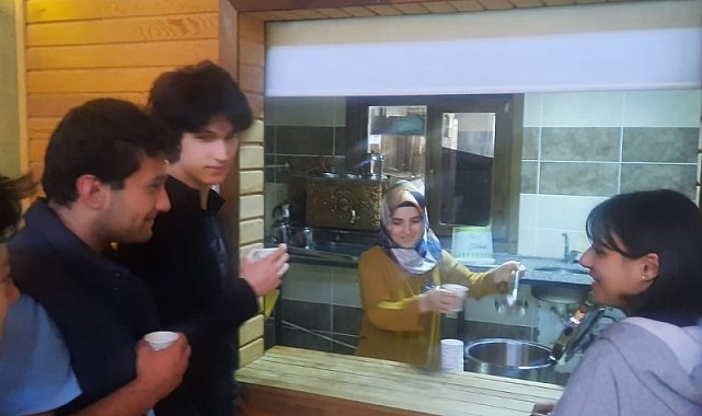 Başkan Akel'den öğrencilere çorba jesti