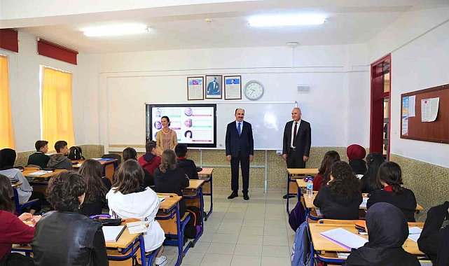 Başkan Altay: "Öğrencilere yönelik sosyal desteğimiz yıllık 126,5 milyon lira"