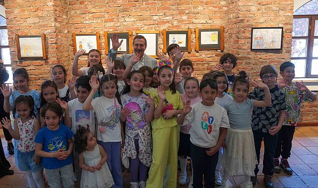 Başkan Ataç: "Çocuklarımızla birlikte Atatürk'ümüzün çizdiği yolda yürüyeceğiz"