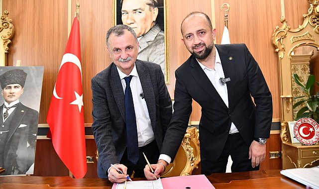 Başkan Balaban işçiye verdiği1 mayıs ikramiyesi sözünü tutuyor