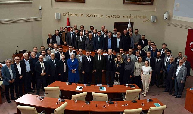 Başkan Başdeğirmen: "İl Genel Meclisi ile birlikte Isparta'ya hizmet etmek boynumuzun borcu"