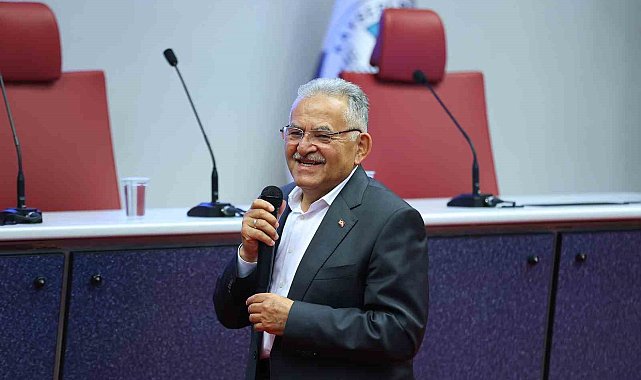 Başkan Büyükkılıç'tan Kartal Kavşağı Projesi için "ortak akıl" toplantısı