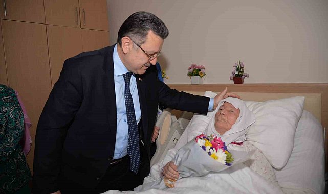 Başkan Genç'ten Anneler Günü'nde anlamlı ziyaret