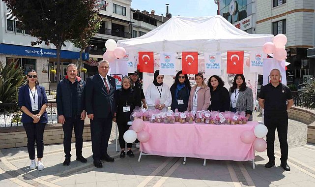 Başkan Gürel Anneler Günü'nü dolu dolu kutladı