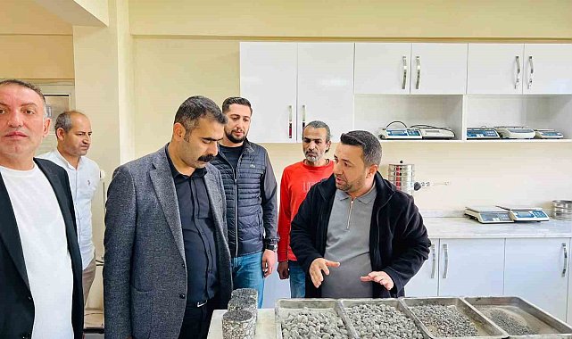 Başkan Hatun, asfalt şantiyesini denetledi