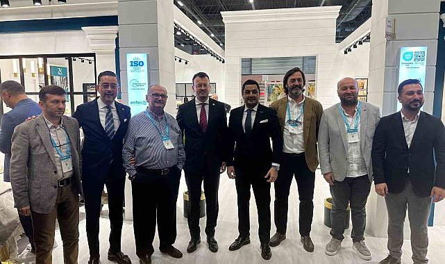 Başkan Kasapoğlu, HOMETEX24'te Denizlili firmaları yalnız bırakmadı