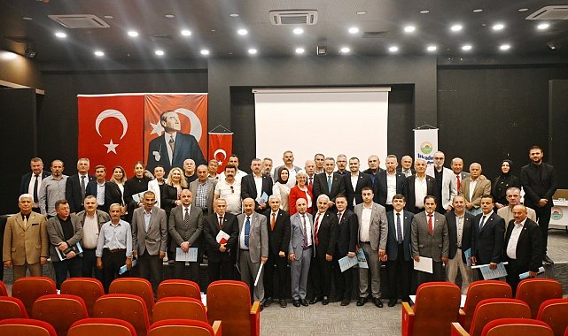Başkan Kurnaz: "Muhtarlarımız belediye ile mahalleler arasında köprü vazifesi görüyor"