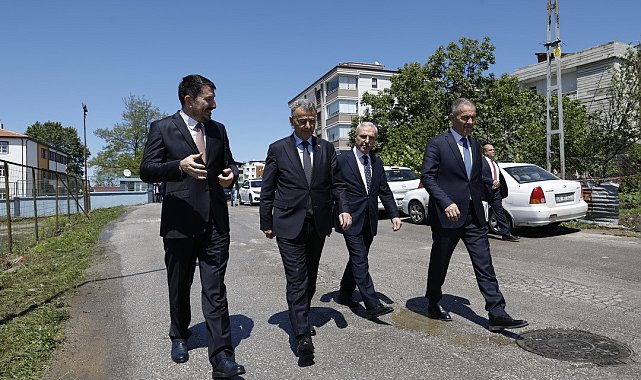 Başkan Kurnaz: "Tertemiz bir İlkadım için ekiplerimizle seferberliğe başladık"