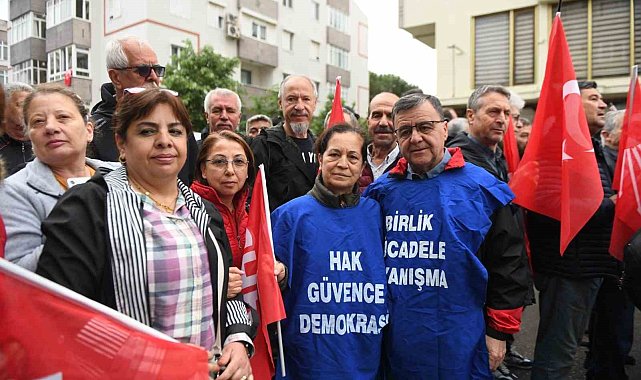 Başkan Şehirli 1 Mayıs'ta emekçilerle birlikte yürüdü