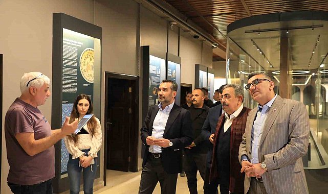 Başkan Şerifoğulları, Kent Müzesi'ni inceledi