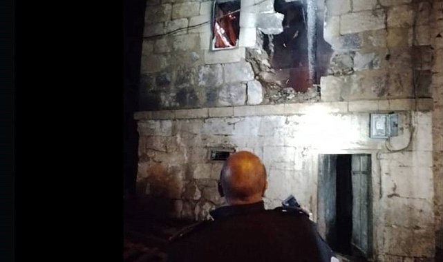 Bayburt'ta çıkan ev yangınında 1 kişi hayatını kaybetti