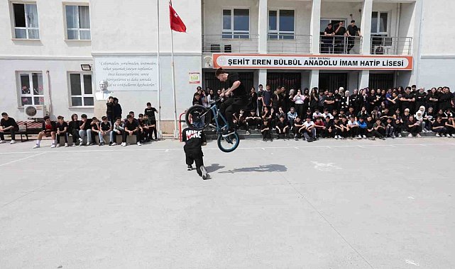 Bayraklı'da 19 Mayıs etkinlikleri başladı