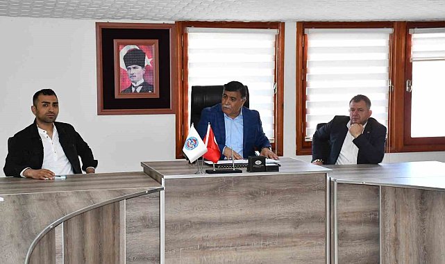 Belediye Başkanı Koca, birim müdürleriyle bir araya geldi