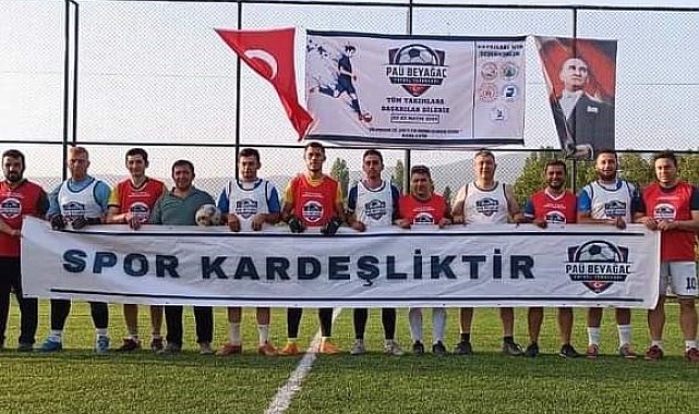 Beyağaç'ta sokağın heyecanı halı sahaya taşındı
