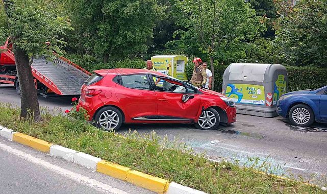 Beylikdüzü'nde park halindeki araçlara çarpan otomobil takla attı