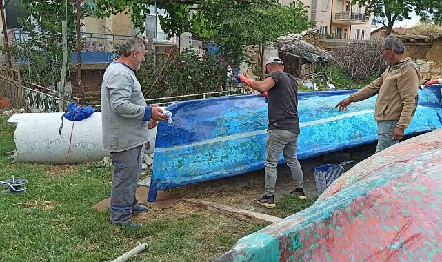 Beyşehir'de tatlı su balığı avcıları yeni sezon hazırlıklarına başladı