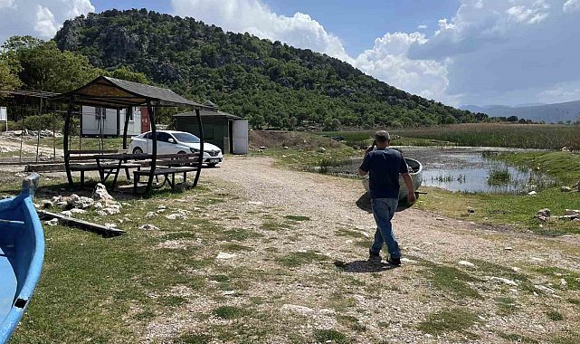 Beyşehir'de tatlı su balığı avlama denetimleri sürüyor