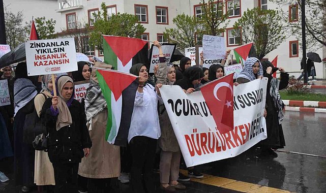 Bitlis Eren Üniversitesi öğrencilerinden, Filistin için 10 günlük oturma eylemi