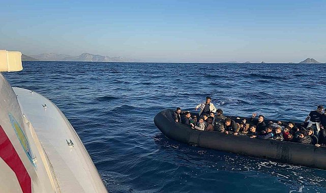 Bodrum'da 10'u çocuk 32 düzensiz göçmen kurtarıldı