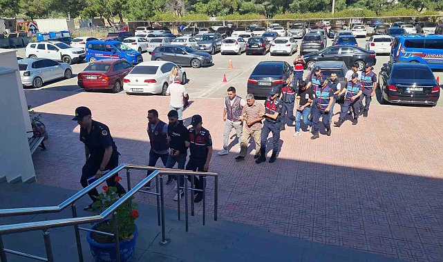Bodrum'da göçmen kaçakçılığına 5 gözaltı