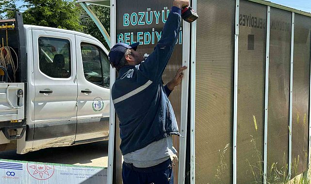 Bozüyük'te otobüs ve dolmuş duraklarına bakım