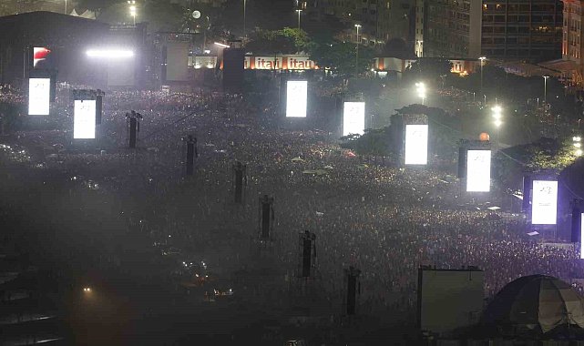 Brezilya'da Madonna rüzgarı: Konseri 1,6 milyon kişi izledi