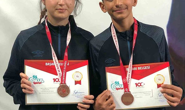 Bronz madalyayla döndüler