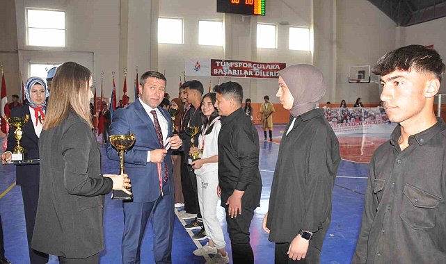 Bulanık'ta 19 Mayıs coşkusu