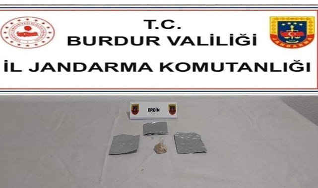 Burdur'da jandarmanın kaçakçılık ve uyuşturucu operasyonlarında 7 şüpheli tutuklandı