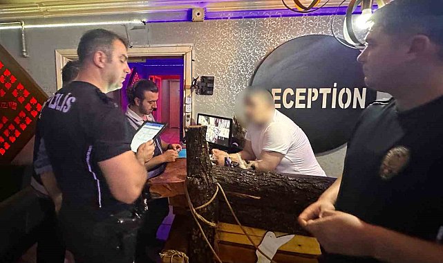 Bursa&#039;da masaj salonlarına şok baskın