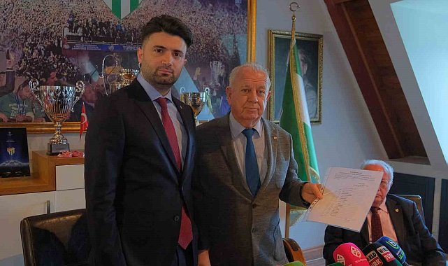 Bursaspor Başkan Adayı Enes Çelik'in yönetim kurulu belli oldu