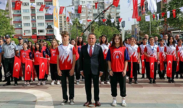 Büyükşehir Belediyesi'nde 19 Mayıs coşkusu