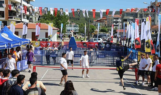 Büyükşehir Gençlik Festivali başladı